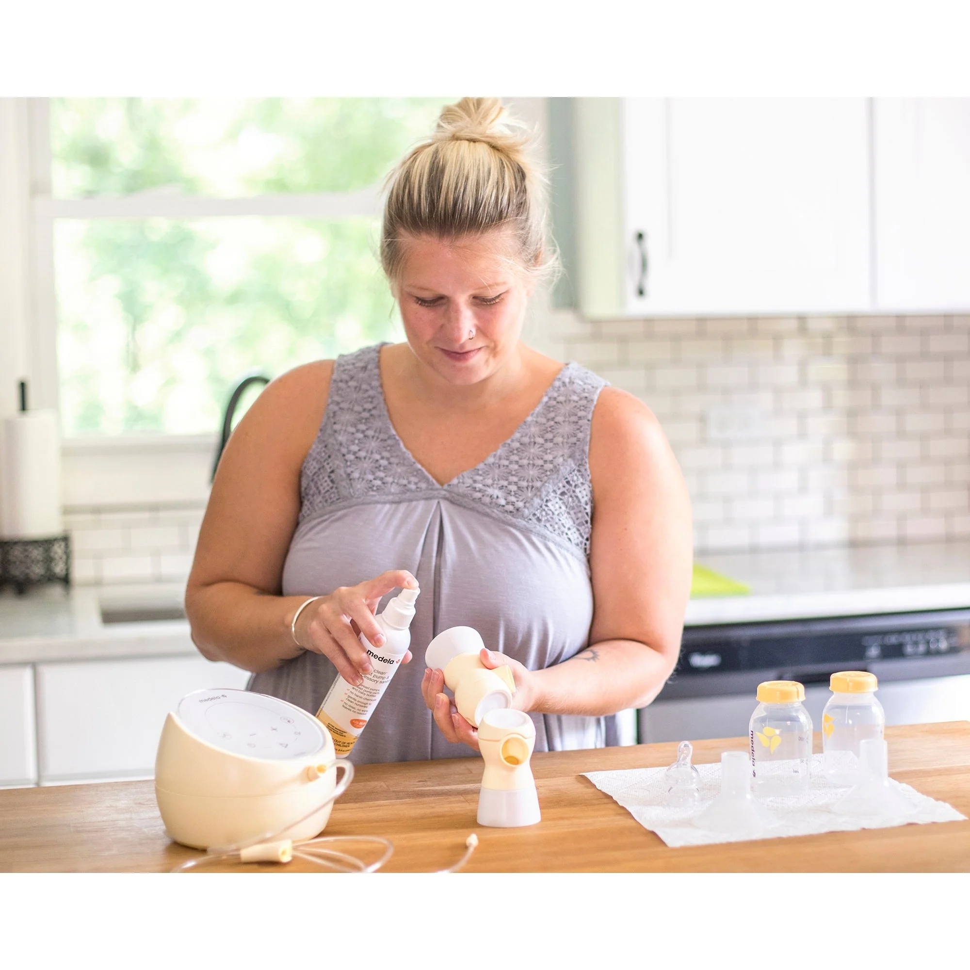 Medela Quick Clean Breast Pump Sanitizer (6/CS) - Image 4