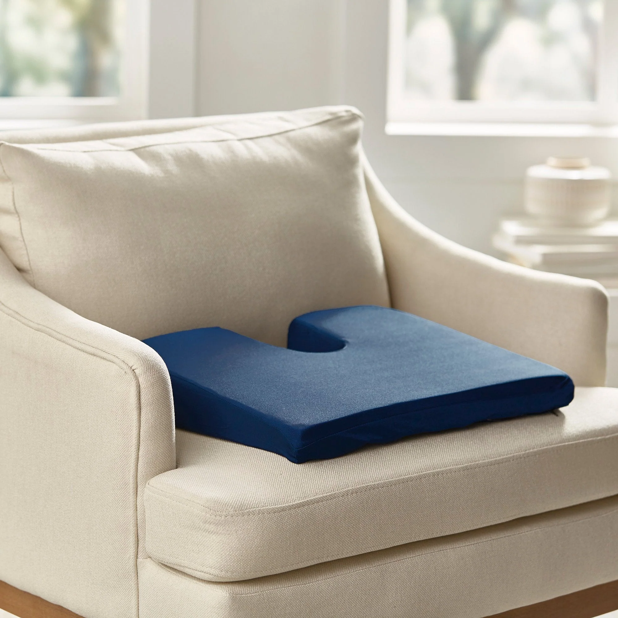McKesson Brand McKesson Compressed Coccyx Cushion, 18 x 14 x 3 Inch (4/CS) - Image 5