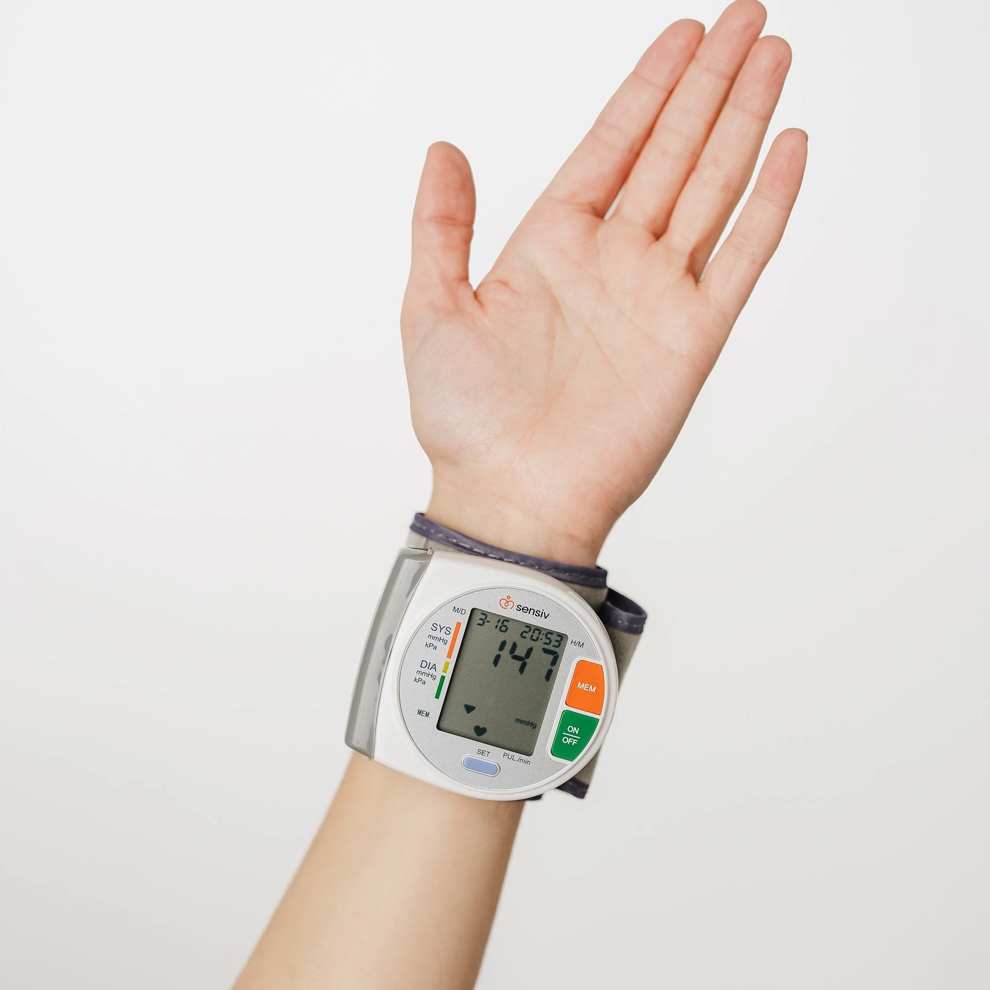 Acutens Inc Sensiv Wrist Blood Pressure Monitor (20/CS) - Image 5