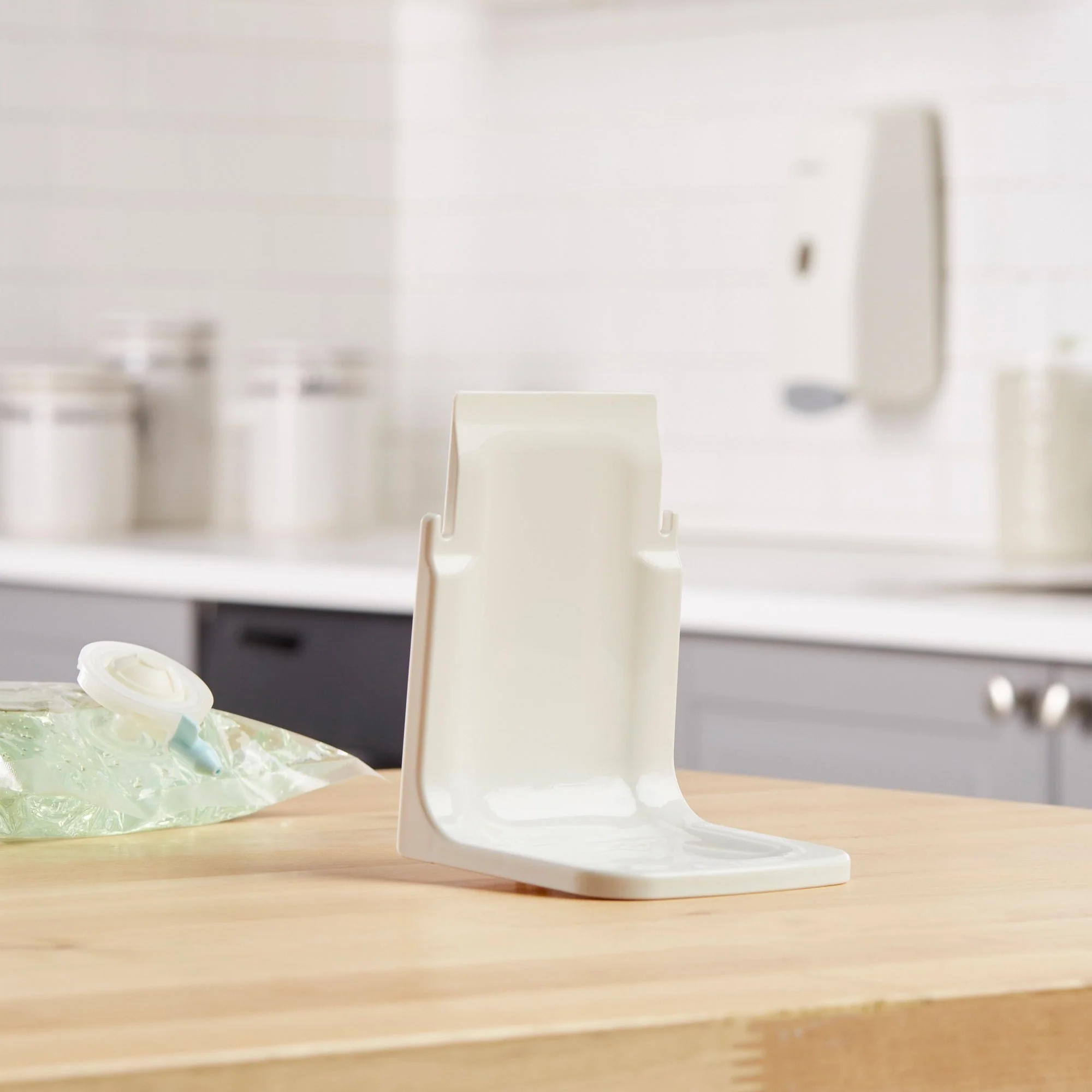 McKesson Brand McKesson Dispenser Drip Tray for 1000 and 2000 mL Dispensers - Image 5