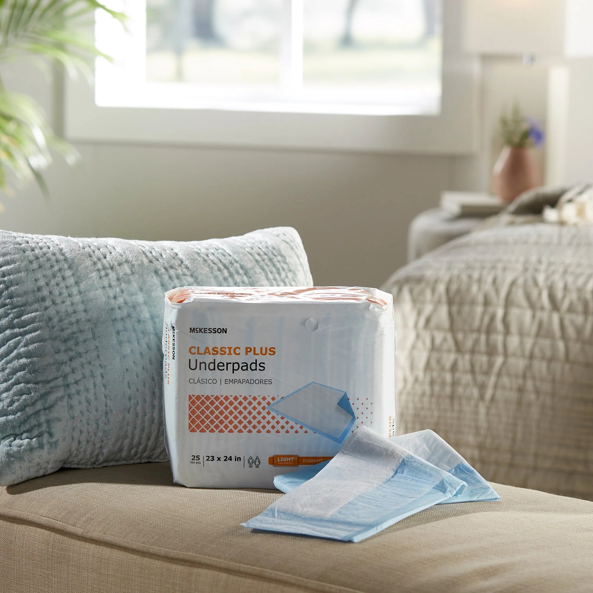McKesson Brand McKesson Classic Plus Light Absorbency Underpads, 23 x 24 Inch (200/CS) - Image 5