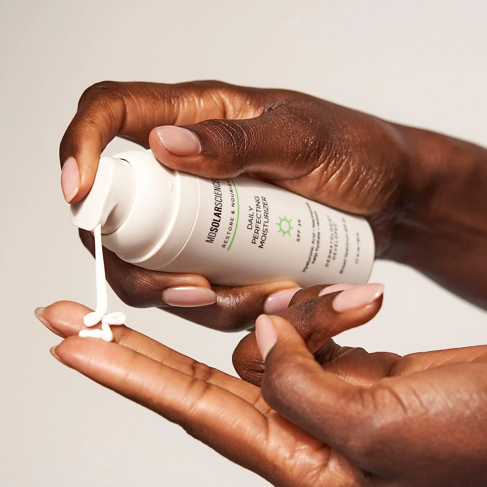 MDSolarSciences MDSolarSciences Daily Perfecting Moisturizer SPF 30 (48/CS) - Image 3