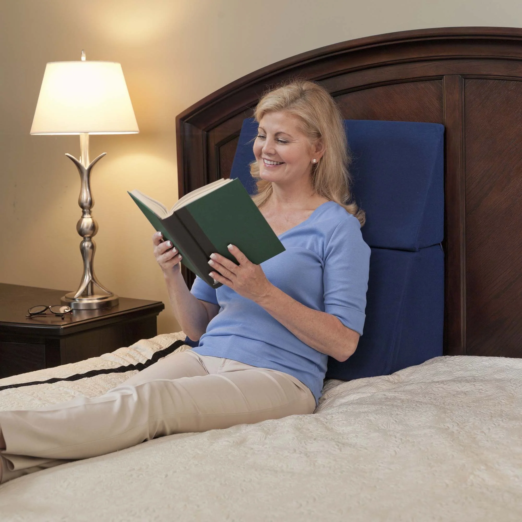 Drive DeVilbiss Healthcare drive Folding Bed Wedge, 23 x 23 x 10 Inch - Image 3