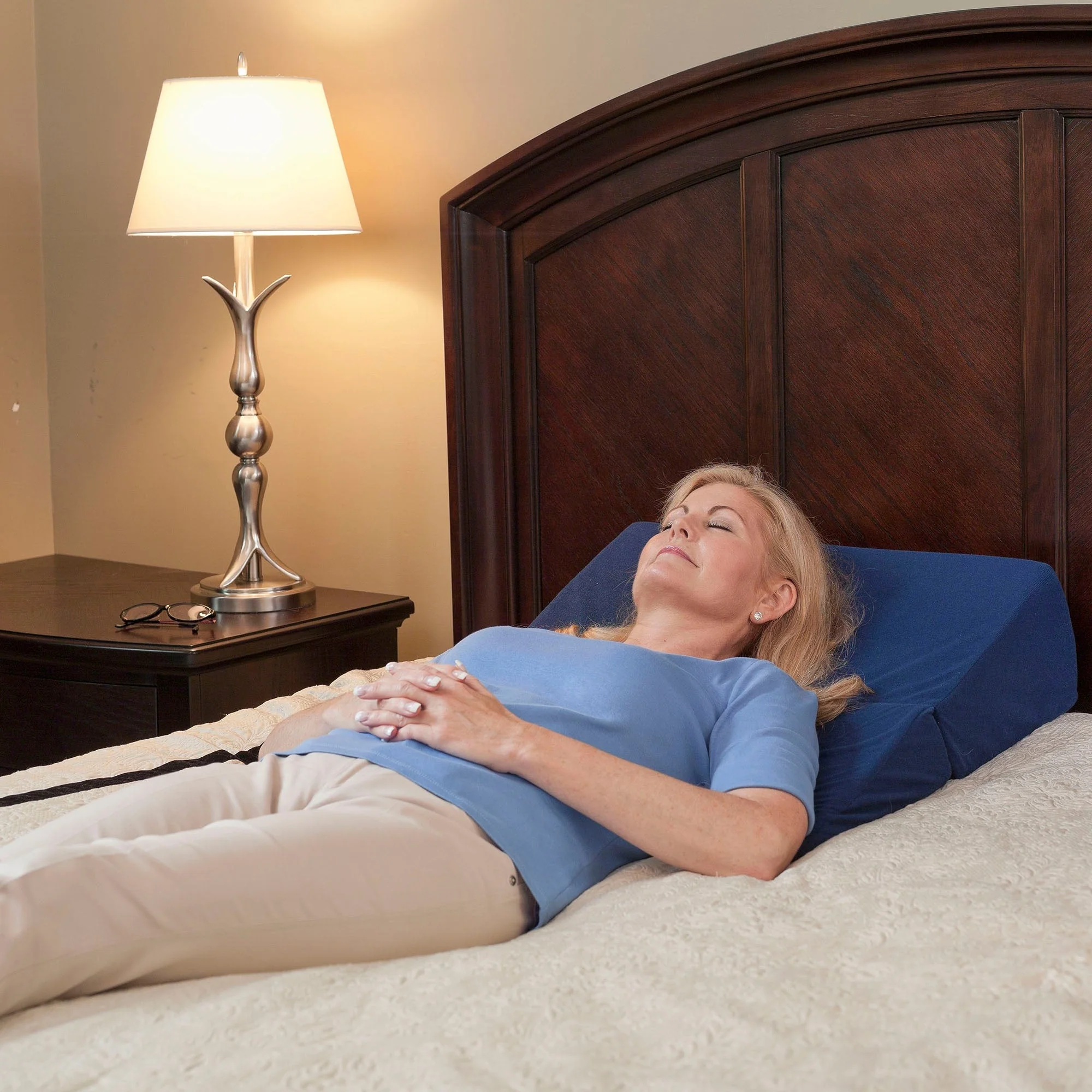 Drive DeVilbiss Healthcare drive Folding Bed Wedge, 23 x 23 x 7 Inch - Image 3