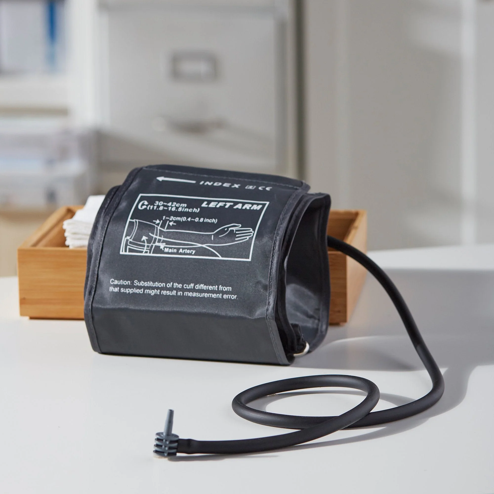 McKesson Brand McKesson Reusable Blood Pressure Cuff, Large, Black (100/CS) - Image 4