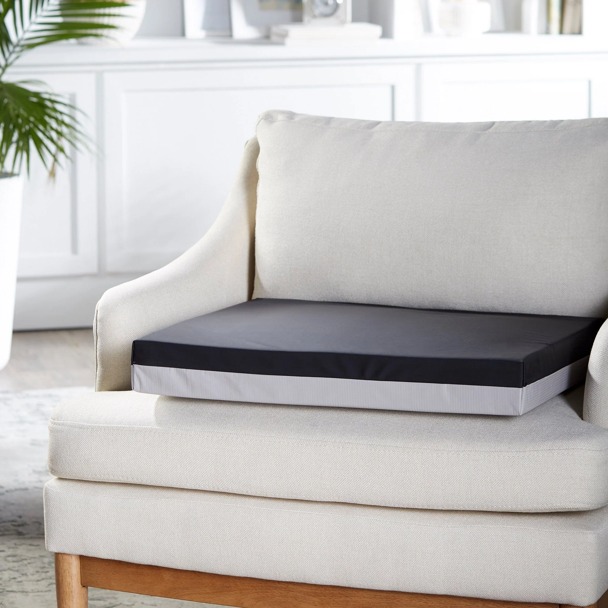 McKesson Brand McKesson Gel Protekt Seat Cushion, 22 x 18 x 3 Inch (4/CS) - Image 7
